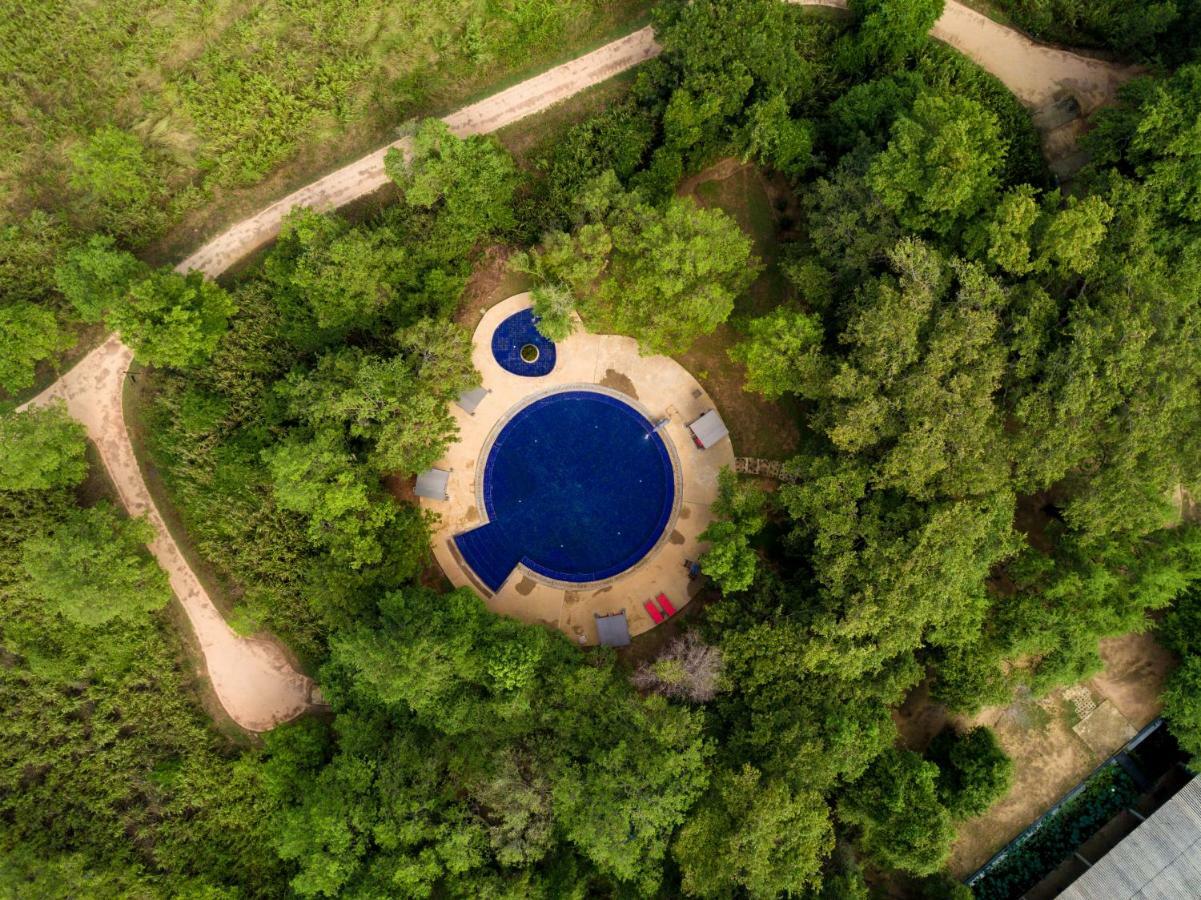 The Elephant Corridor Hotel Sigiriya Exterior foto